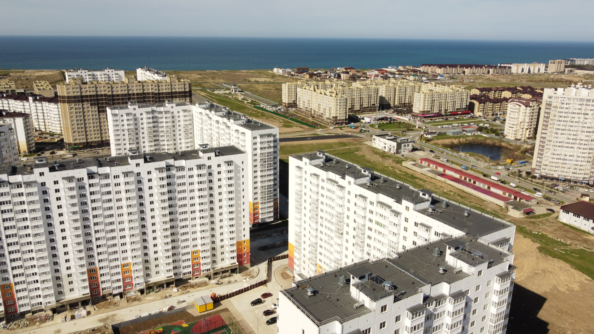 Горгиппия анапа новостройка. ЖК Горгиппия Анапа. Анапа новостройки. ЖК У моря Анапа. Толстого 85 Анапа.